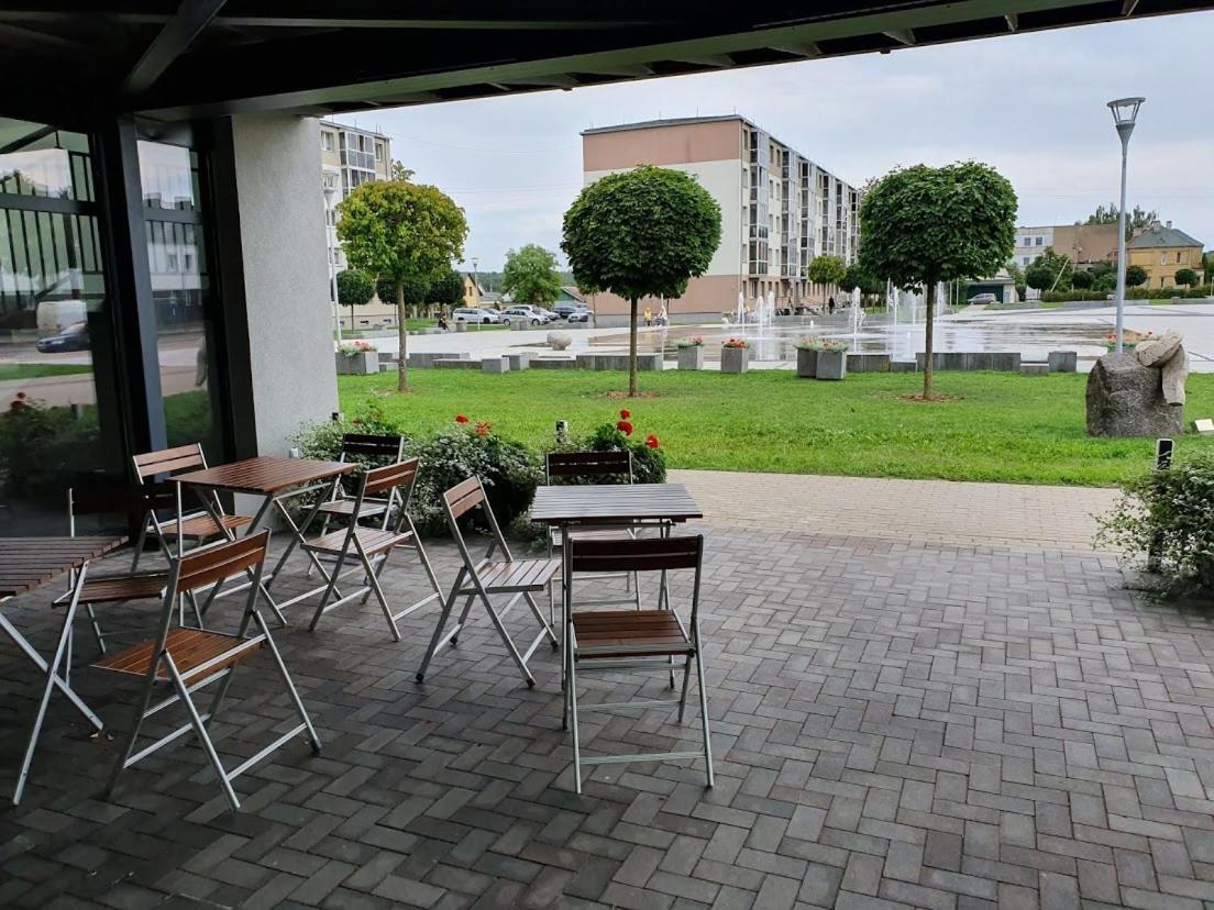 Svetaine Hotel Jonava Exterior photo